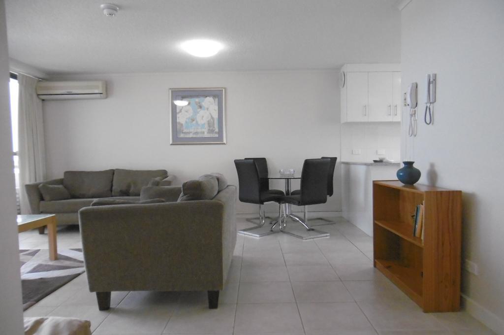 Aparthotel Trafalgar Towers 3*